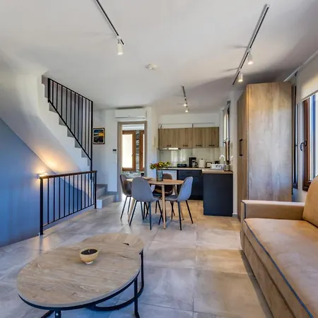Penelope Luxury Suites Fourka Exterior photo