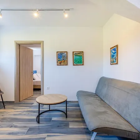 Penelope Luxury Suites Fourka Exterior photo