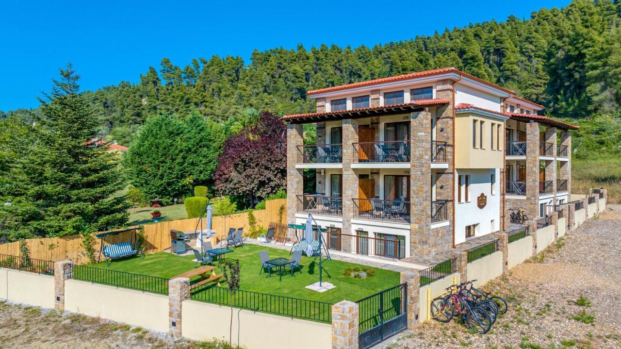 Penelope Luxury Apartment Fourka
