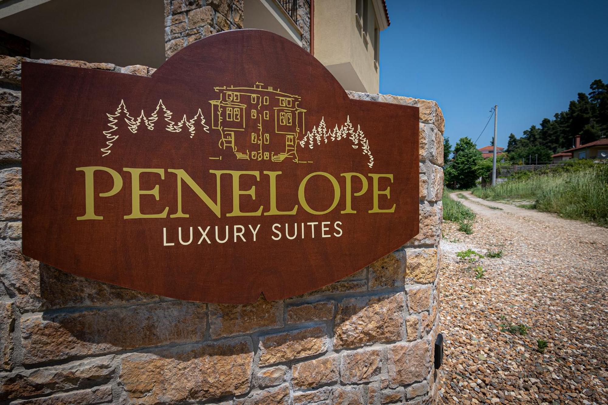 Penelope Luxury *